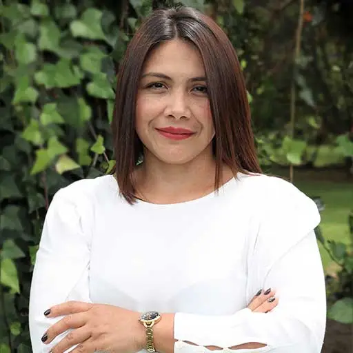 LUZ ESMERALDA CÉSPEDES