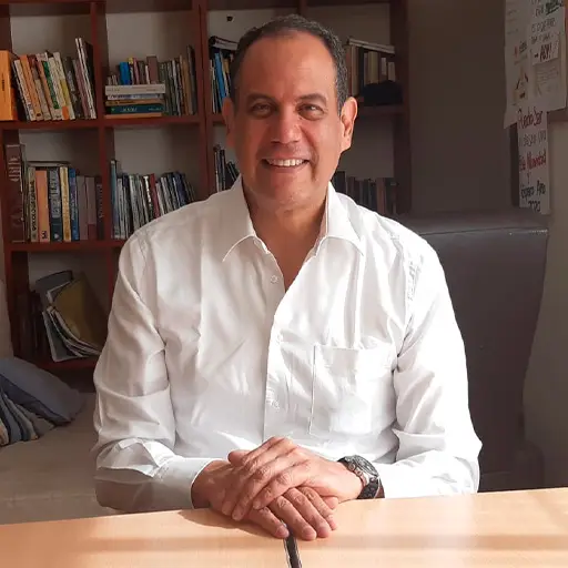 RUBEN REYES